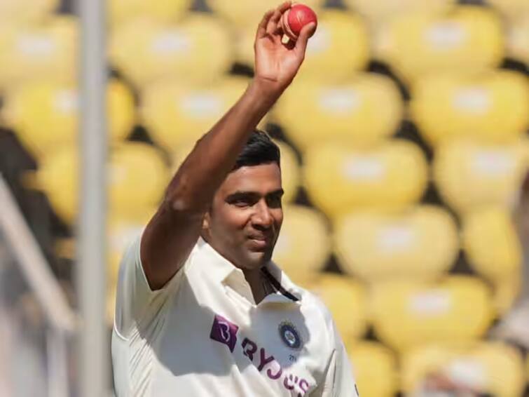 ind vs wi indian spin all rounder against west indies in test ashwin took 60 wickets and scored 552 runs with 4 hundred IND vs WI: வெஸ்ட் இண்டீஸுக்கு எதிராக சுழலும் பந்து, நெருப்பை உமிழும் பேட்... இரண்டிலும் ஆதிக்கம் செலுத்தும் அஸ்வின்!