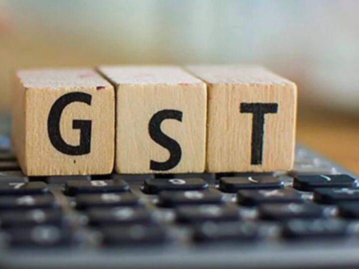 Ministry of Finance News GST collections for July rises 11% to Rs 1.65 lakh crore GST Collection News : जुलै महिन्यात GST महसुलात 11 टक्क्यांची वाढ, सलग पाचव्या वेळेस GST संकलन 1.60 लाख कोटीच्या पुढे