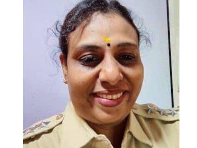 Chengalpattu  guduvancheri  A 17-year-old girl from Katangulathur area was accused of threatening a government doctor and accepting a bribe of Rs 12 lakh, claiming that she had performed an abortion 17 வயது சிறுமிக்கு கருகலைப்பு?: அரசு மருத்துவரிடம் ரூ.12 லட்சம் கேட்டு மிரட்டிய ஆய்வாளர் சஸ்பெண்ட்!