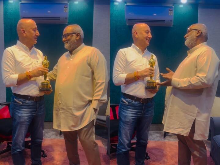 Anupam Kher meets Naatu Naatu composer MM Keeravaani holds his Oscars trophy Naatu Naatu के कंपोजर एमएम कीरावनी से मिले Anupam Kher, ऑस्कर की ट्रॉफी थामे शेयर की वीडियो