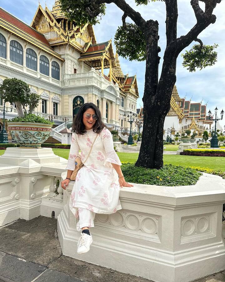 Aishwarya and Neil met on the sets of their popular show 'Ghum Hai Kisikey Pyaar Meiin.' (All images: Instagram/@aisharma812)