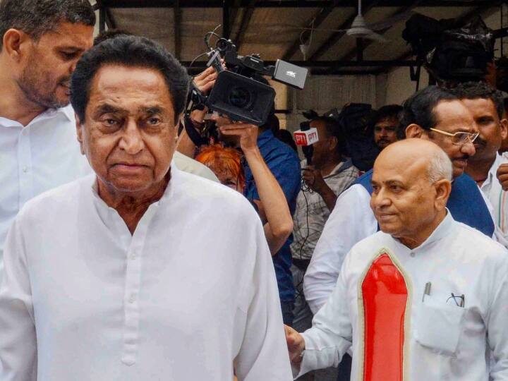 MP Politics: 'सीधी पेशाब कांड' पर मध्य प्रदेश विधानसभा में जमकर हंगामा, बीजेपी-कांग्रेस ने लगाए ये आरोप Upriar in Madhya Pradesh Assembly over Sidhi Viral Video BJP Congress Alleged MP Politics: 'सीधी पेशाब कांड' पर मध्य प्रदेश विधानसभा में जमकर हंगामा, बीजेपी-कांग्रेस ने लगाए ये आरोप