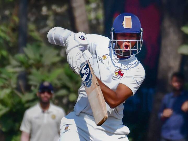 Not only in IPL but Yashasvi Jaiswal batted very well in U-19 WC, Ranji Trophy, Duleep Trophy, Irani Cup, Vijay Hazare and India A Yashasvi Jaiswal: आईपीएल ही नहीं इन टूर्नामेंट्स में भी जलवा बिखेर चुके हैं यशस्वी जायसवाल, दमदार है रिकॉर्ड