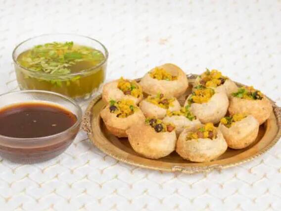 Pani Puri Recipe: मॉनसून के सीजन में बाहर की पानी पूरी को करें No, घर में बनाएं ये स्पेशल पानी पूरी रेसिपी