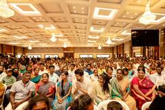 Vijay Makkal Iyakkam : தமிழ்நாட்டின் அரியணையில் ஏற நினைக்கிறாரா நடிகர் விஜய் ?