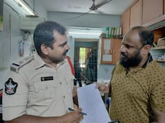 శ్రీకాళహస్తిలో ఉద్రిక్తత - జనసేన కార్యకర్త చెంపలు వాయించిన సీఐ అంజూ యాదవ్,