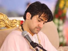 पंडित धीरेंद्र शास्त्री की कथा में मची भगदड़, बेहोश होकर गिरे लोग, कइयों को लगा करंट