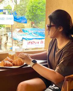 Siddhi Idnani: 'கண்ஜாடையில் உன்னை அறிந்தேனடி..’ காஃபி நிற உடையில் காஃபி ஷாப் சென்ற சித்தி இட்னானி!