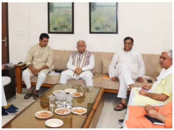 Lok Sabha ELections 2024: गुरुग्राम में बीजेपी का मिशन 2024 पर मंथन, हर लोकसभा सांसद को दिया गया ये खास टारगेट bjp gurugram meeting strategy prepared for 2024 lok sabha elections, this special target given to every Lok Sabha MP Lok Sabha ELections 2024: गुरुग्राम में बीजेपी का मिशन 2024 पर मंथन, हर लोकसभा सांसद को दिया गया ये खास टारगेट