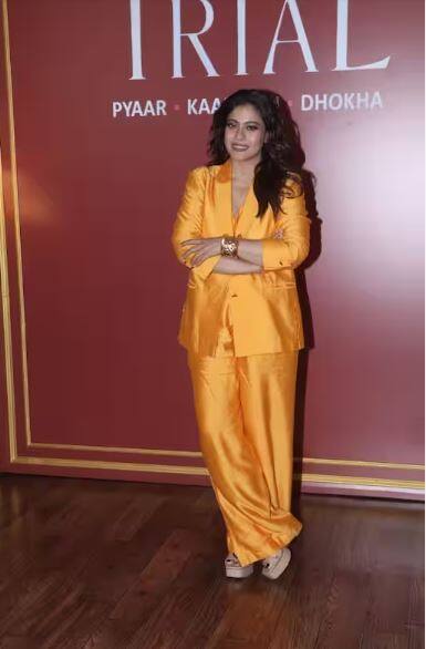 ਕਾਜੋਲ ਨੇ ਇੰਟਰਵਿਊ ਤੋਂ ਪਹਿਲਾਂ ਪੈਪਰਾਜ਼ੀ ਲਈ ਪੋਜ਼ ਵੀ ਦਿੱਤੇ ਪਰ ਜਦੋਂ ਕਾਜੋਲ ਨੂੰ ਦੁਬਾਰਾ ਪੋਜ਼ ਦੇਣ ਲਈ ਕਿਹਾ ਗਿਆ ਤਾਂ ਉਹ ਗੁੱਸੇ 'ਚ ਆ ਗਈ।