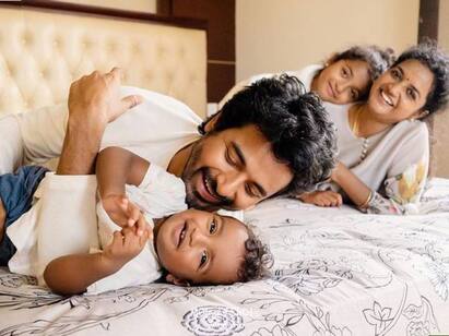 Sivakarthikeyan family photos viral on social media Sivakarthikeyan: இது ஒரு அழகிய கனா காலம் - மகன் பிறந்தநாளில் சிவகார்த்திகேயன் வெளியிட்ட புகைப்படம்!