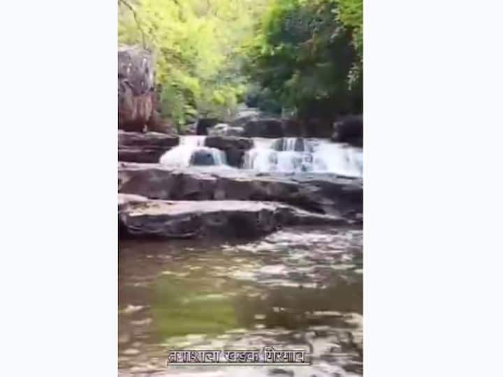 पावसाने जिल्ह्यात काहीशी ओढ दिली वर्षा पर्यटन काहीसे लांबणीवर गेले आहे.