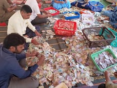 Ambabai Mandir : करवीर निवासिनी श्री अंबाबाईला भाविकांकडून भरभरून दान