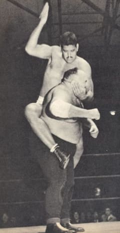 जब रामायण के 'हनुमान' ने रेस्लिंग में  200 किलो के किंग कॉन्ग को उठा-उठाकर पटका था, Dara Singh से रहम की भीख मांगने लगा था विश्व चैंपियन