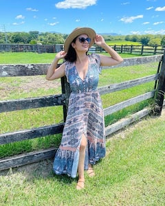 Evelyn Sharma Birthday: આઠ ભાષાઓની જાણકાર છે Evelyn Sharma , 'સિર્ફ તુમ' જેવી છે લવસ્ટોરી