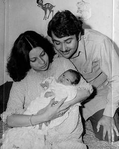 रणधीर कपूर की इस हरकत से तंग आकर करीना कपूर की मां ने छोड़ा था गर, जानकर रह जाएंगे दंग