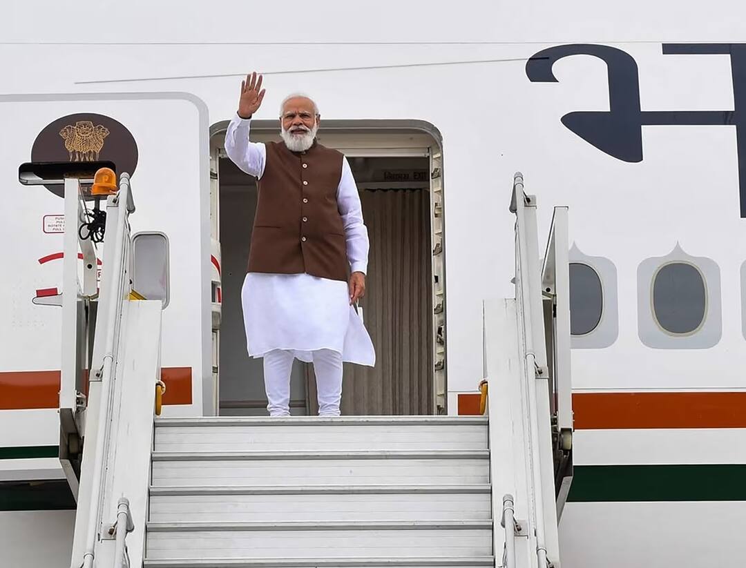 PM Modi : PM Modi France and UAE Visit, Know Schedule PM Modi : PM મોદી પહેલા જ કેમ ફ્રાંસના રસ્તાઓ પર દેખાઈ ભારતીય સૈન્ય -IAF?