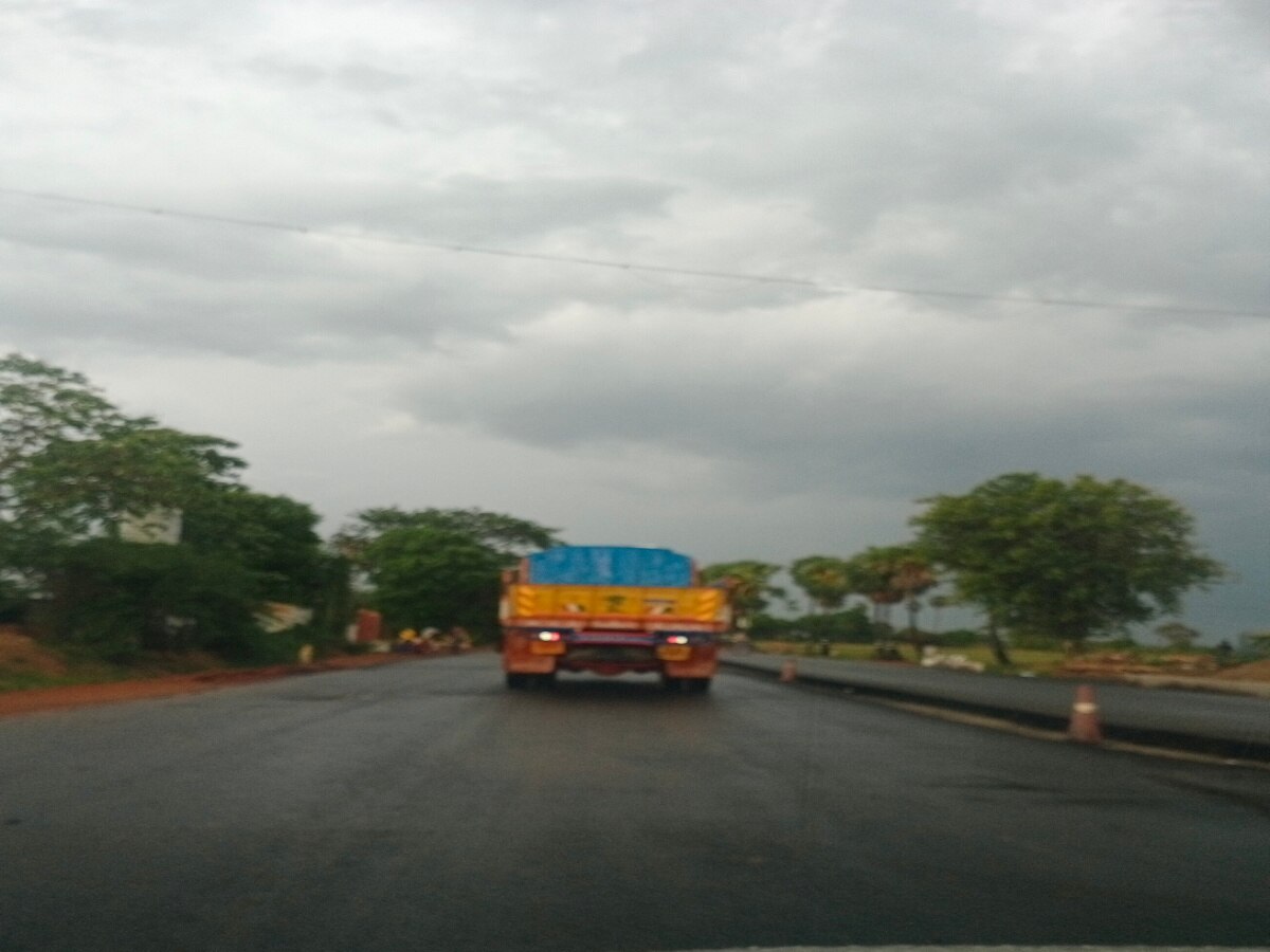 TN Rains: திருவண்ணாமலை மாவட்டத்தில்  வெளுத்து வாங்கும் மழை - வாகன ஓட்டிகள் அவதி