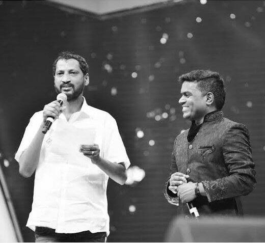 சீமான் இயக்கிய வீரநடை படத்திற்கு முதன் முதலில் பாடல்கள் எழுதினார். அதை தொடர்ந்து கீரிடம், வாரணம் ஆயிரம் உள்ளிட்ட படங்களுக்கு வசனம் எழுதினார்.