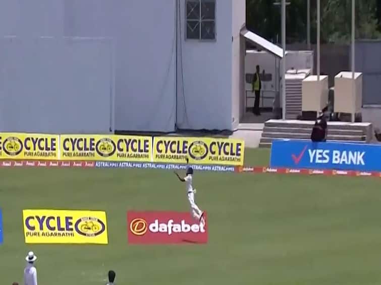 WATCH: Mohammed Siraj Completes Stunning Catch To Get Rid Of Jermaine Blackwood In WI vs IND 1st Test WATCH: Mohammed Siraj Completes Stunning Catch To Get Rid Of Jermaine Blackwood In WI vs IND 1st Test