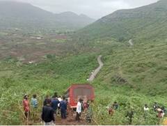 Photos: ਨਾਸਿਕ 'ਚ ਦਰਦਨਾਕ ਸੜਕ ਹਾਦਸਾ, ਖੱਡ 'ਚ ਡਿੱਗੀ 30 ਯਾਤਰੀਆਂ ਨਾਲ ਭਰੀ ਬੱਸ