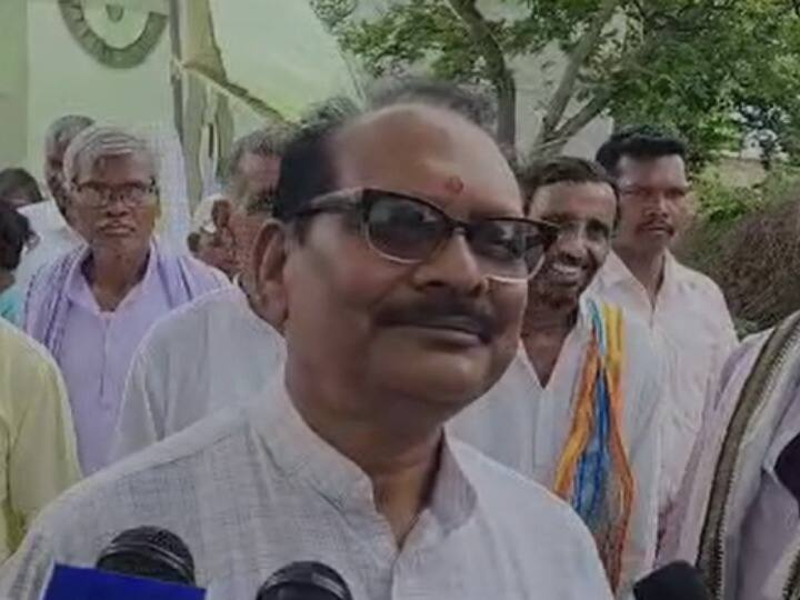 Chhattisgarh education minister Prem Sai Singh Tekam resigns as cabinet minister ANN Chhattisgarh: छत्तीसगढ़ के शिक्षा मंत्री प्रेम साय सिंह का कैबिनेट से इस्तीफा, मोहन मरकाम बन सकते हैं मंत्री