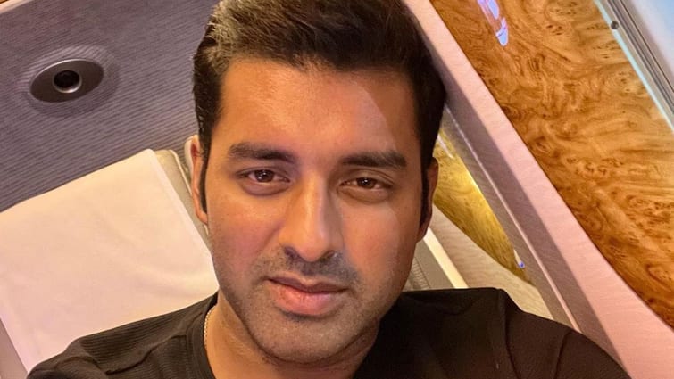 Ankush New Film: Actor Ankush Hazra shares a photo of workout, indicate about his new film Mirza Ankush New Film: দেবের পরে অঙ্কুশ, শরীরচর্চার ছবি পোস্ট করে 'মির্জা'-র প্রস্তুতির ইঙ্গিত অভিনেতার