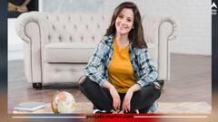 ਕੁਰਸੀ ਨੂੰ ਕਹੋ ਅਲਵਿਦਾ...ਜ਼ਮੀਨ 'ਤੇ ਬੈਠਣ ਦੀ ਆਦਤ ਤੁਹਾਨੂੰ ਬਣਾਏਗੀ ਸਿਹਤਮੰਦ