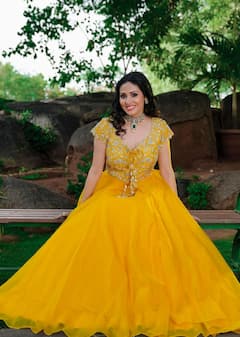 Sadaa : ‘அல்ஜிப்ரா இவள் தேகம் அமீபாவாய் உருமாரும்..’ இன்ஸ்டாவில் கலக்கும் அந்நியன் நடிகை சதா!