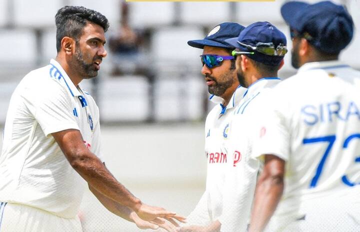 ডমিনিকায় উইন্ডসর পার্কে প্রথম দিনের ছবিটা ক্যারিবিয়ান শিবিরের কাছে হতাশাজনক। ভারতের বিরুদ্ধে প্রথম টেস্টের প্রথম দিন চা পানের বিরতিতে ওয়েস্ট ইন্ডিজের স্কোর ১৩৭/৮। দেড়শো রান পেরতে পারবে কি না, তা নিয়েই সন্দেহ।