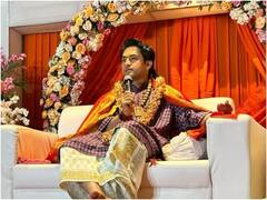 जब पंडित धीरेंद्र शास्त्री ने बीजेपी नेता की तारीफ में पढ़े कसीदे, बोले- ये हिंदू शेर मेरा चेला है