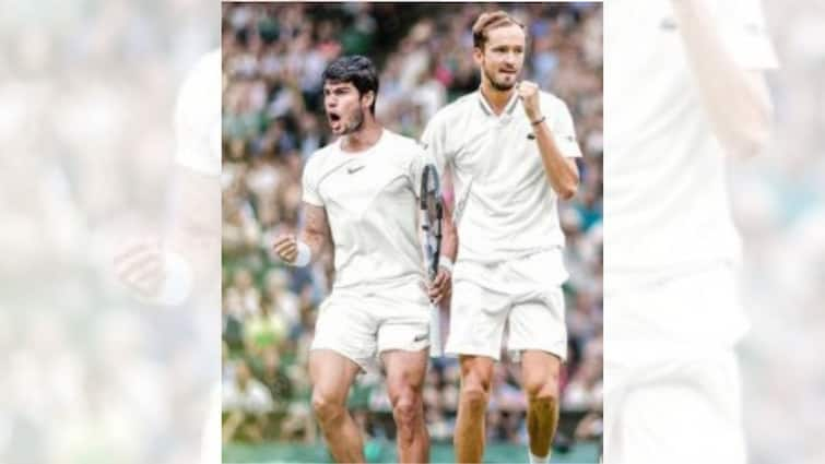 Wimbledon 2023: Carlos Alcaraz beats Holger Rune, Daniil Medvedev wins against Chris Eubanks Wimbledon 2023: উইম্বলডনের সেমিফাইনালে মুখোমুখি ড্যানিল মেদভেদেভ ও কার্লোজ আলকারাজ