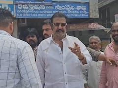 మీడియాపై మోహన్ బాబు చిందులు, బుద్ధిలేదా అంటూ ఫైర్!