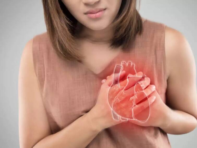 what is difference between   panic attacks and heart attacks Health : હાર્ટ અટેક અને પેનિક અટેકમાં શું છે અંતર, આ લક્ષણોથી ઓળખો