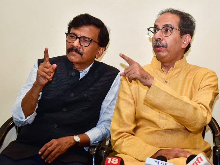 Uddhav Thackeray faction Saamana NCP MLAs Ajit Pawar Chhagan Bhujbal Praful Patel are tainted or unblemished Maharashtra Politics: NCP के नेता अजित पवार, छगन भुजबल प्रफुल्ल पटेल... दागी हैं या बेदाग? ठाकरे गुट का बड़ा सवाल