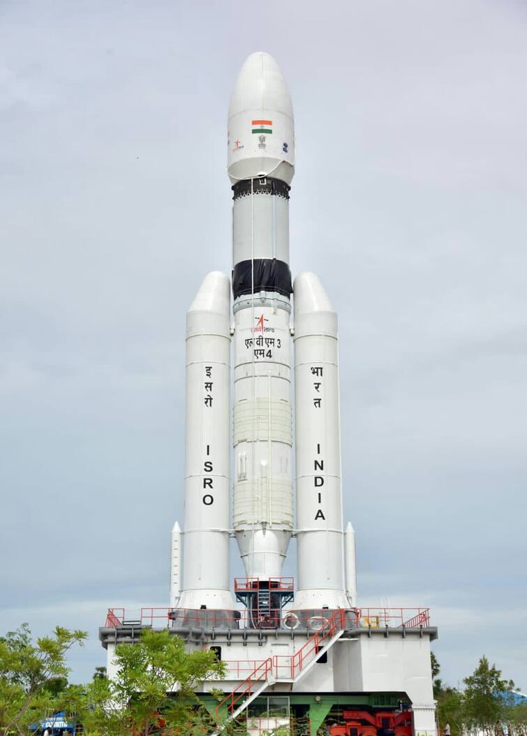 Chandrayaan 3 : ‘இந்த தடவ மிஸ்ஸே ஆகாது...’ நாளை மதியம் சீறிப்பாய காத்திருக்கும் சந்திராயன் 3 விண்கலம்!