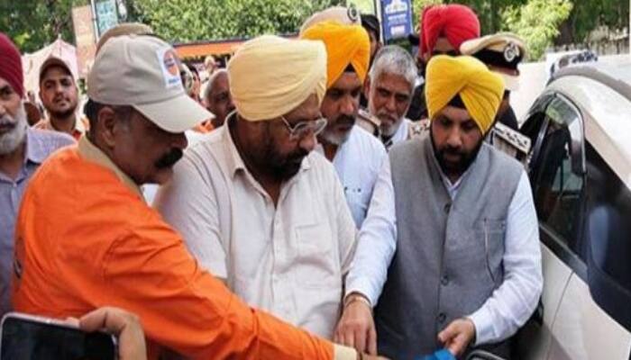 Cabinet Minister Harbhajan Singh inaugurated petrol pump outside Central Jail Ferozepur ਕੈਬਨਿਟ ਮੰਤਰੀ ਹਰਭਜਨ ਸਿੰਘ ਨੇ ਕੇਂਦਰੀ ਜੇਲ੍ਹ ਫਿਰੋਜ਼ਪੁਰ ਦੇ ਬਾਹਰ ਪੈਟਰੋਲ ਪੰਪ ਦਾ ਕੀਤਾ ਉਦਘਾਟਨ