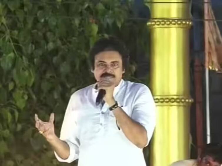 Pawan Kalyan Data Of Andhra Pradesh Citizens Collected By Volunteers Being Stored In Telangana Hyderabad Data Of Andhra Citizens Collected By Volunteers Being Stored In Telangana, Says Pawan Kalyan