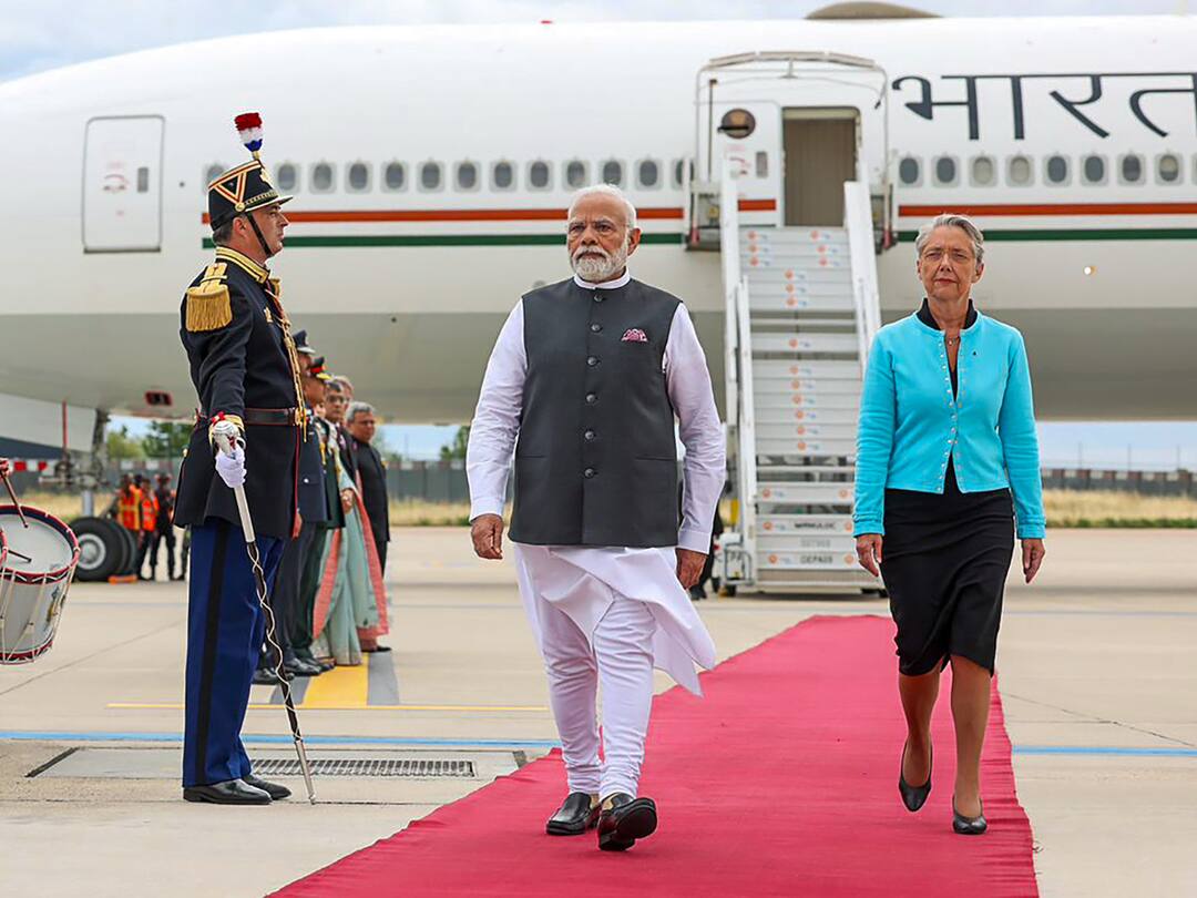 PM Modi In France Bastille Day Parade Guest of Honour Delegation Talks CEO Forum PM Modi Day 2 Itinerary In Paris Modi In France: Bastille Day Parade, Delegation Talks, CEO Forum — A Look At PM's Day 2 Itinerary
