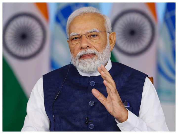 In an interview with French newspaper Les Echos, PM Modi discussed the 25-year strategic partnership between India and France. PM મોદીએ ફ્રાન્સના ન્યૂઝપેપરને આપ્યુ ઇન્ટરવ્યૂ, UNSCમાં કાયમી સભ્યપદ અને ચીનના ખતરા પર આપ્યો જવાબ