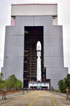 Chandrayaan 3 : उद्या अवकाशात झेपावणार चांद्रयान-3, 'या' दिवशी चंद्रावर उतरणार