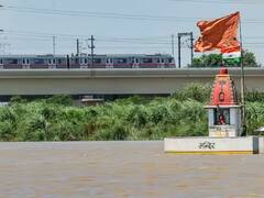 In Pics: दिल्ली में यमुना के बढ़े जलस्तर से मचा हाहाकार, तस्वीरों में देखें राजधानी का हाल