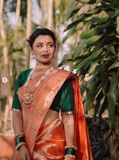 'माझी तुझी रेशीम गाठ' या मालिकेमधून प्रार्थना प्रेक्षकांच्या भेटीस आली. प्रार्थनाचे इन्स्टाग्रामवर दोन मिलियनपेक्षा जास्त फॉलोअर्स आहेत.