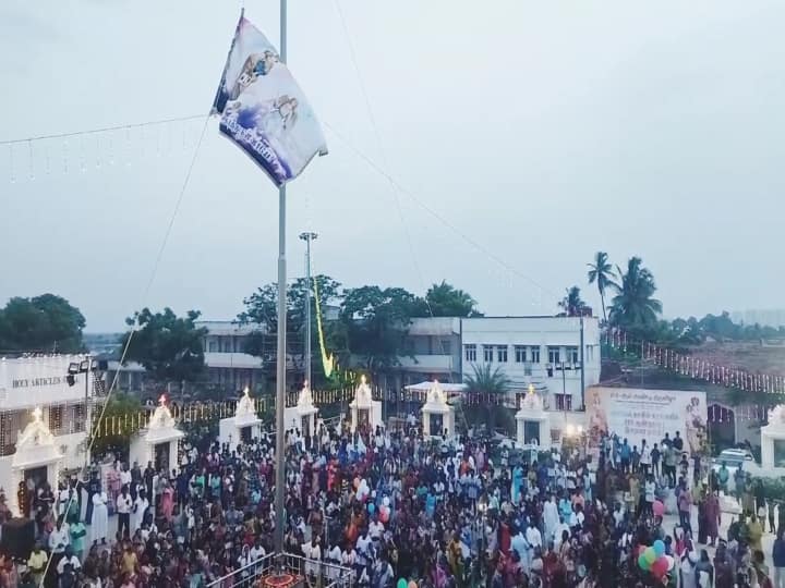 chennai lag hoisting ceremony at St.  Matha Church in Kovalam was held with much fanfare கோவளம் புகழ்பெற்ற புனித கார்மேக மாத ஆலய கொடியேற்ற விழா தொடங்கியது..! முக்கிய விழா பட்டியல் இதோ..!