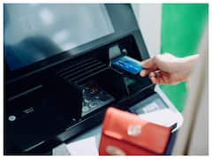 ATM Fraud: এটিএম প্রতারণার নতুন কৌশল 'শোল্ডার সার্ফিং', কীভাবে নিজেকে নিরাপদে রাখবেন?