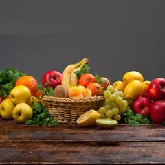 Health Tips : খোসা ছাড়িয়ে খাবেন না এই ফলগুলি, শরীরের হবে না কোনও লাভ !