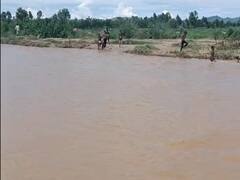 हरिद्वार के लक्सर में आई बाढ़, कई गांवों में घुसा गंगा का पानी, प्रभावितों तक ऐसे पहुंचाई जा रही मदद