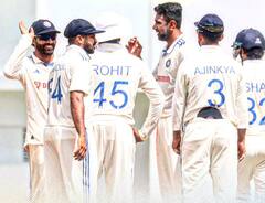 Ravichandran Ashwin : 700 விக்கெட்டுகளை வீழ்த்தி சாதனை படைத்த இந்தியாவின் மூன்றாவது வீரர்!