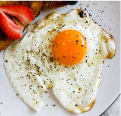 ਜ਼ਿਆਦਾ ਖਾਂਦੇ ਹੋ ਆਂਡੇ, ਤਾਂ ਇੱਕ ਮਹੀਨੇ ਲਈ ਛੱਡ ਕੇ ਵੇਖੋ...