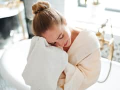 Know The Benefits Of Body Polishing And How To Do It At Home